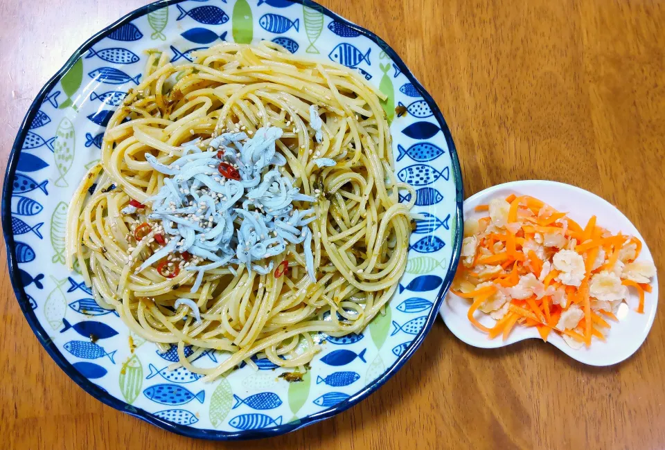 ３月１２日　しらす高菜パスタ　打ち豆と人参の甘酢和え|いもこ。さん