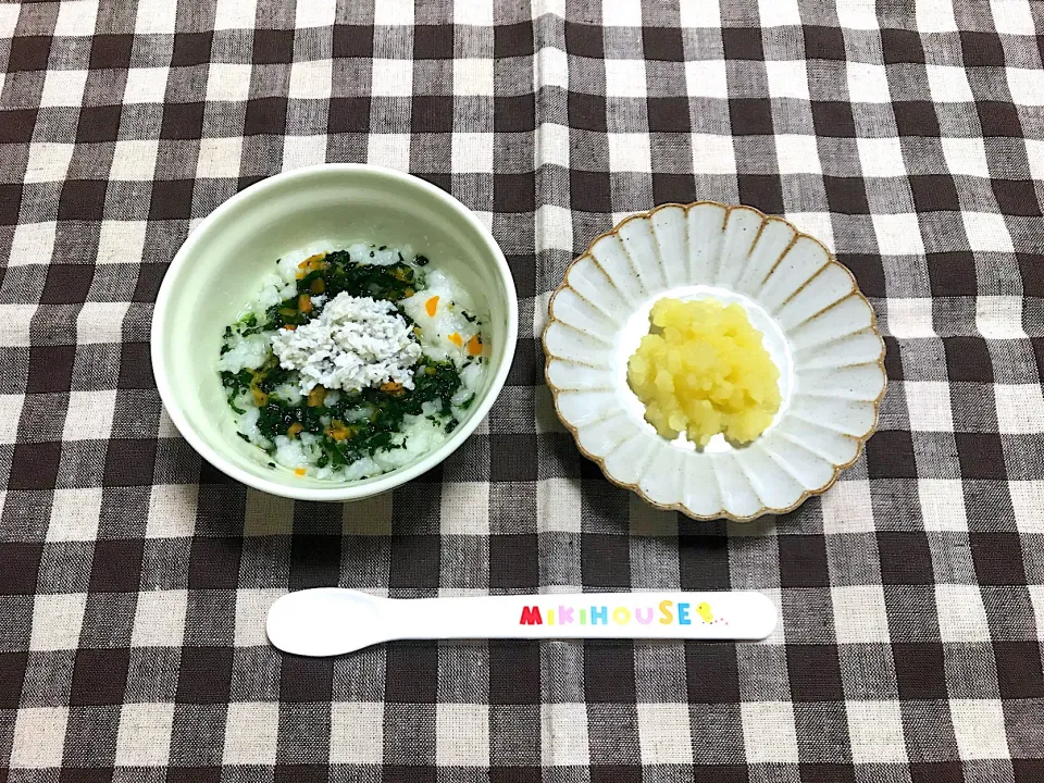 【離乳食】ほうれん草のしらすがゆ、さつまいもりんご|sayaさん