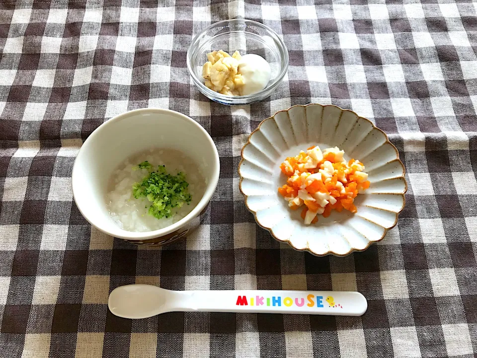 【離乳食】大根がゆ、にんじん豆腐、バナナヨーグルト|sayaさん