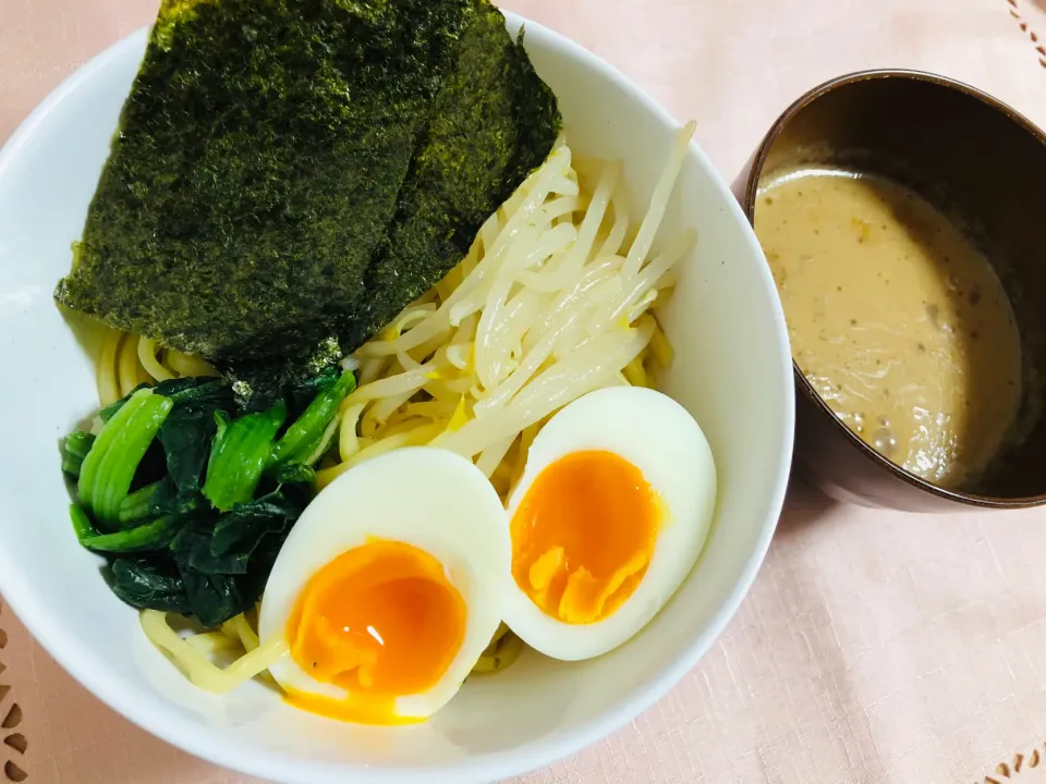 Snapdishの料理写真:【ギックリ腰】つけ麺|飛鳥さん