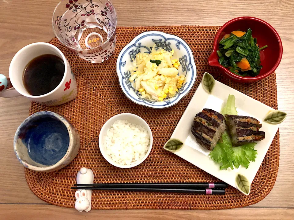 Snapdishの料理写真:なすの鶏ひき肉はさみ揚げ❣️|もこさん