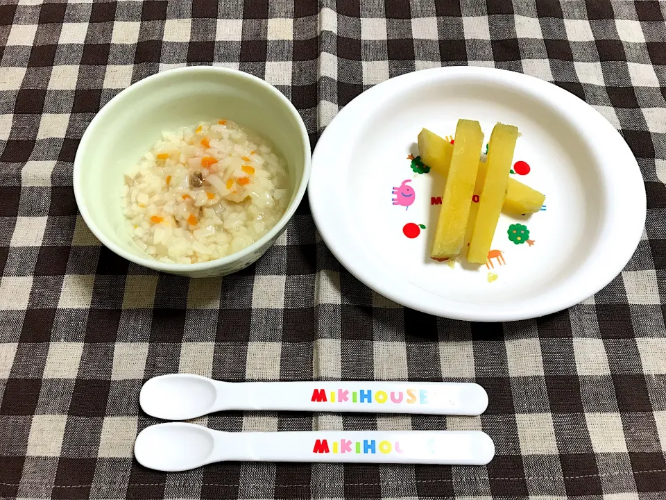 【離乳食】野菜うどん、さつまいもスティック|sayaさん