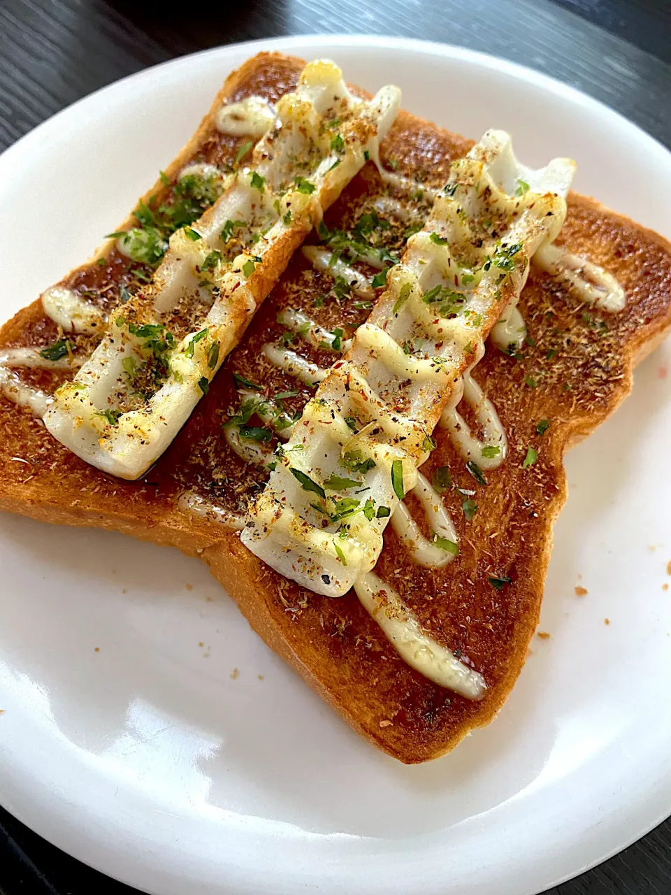 どこかで見たお好み焼き風パン真似っこ|とっしぃさん