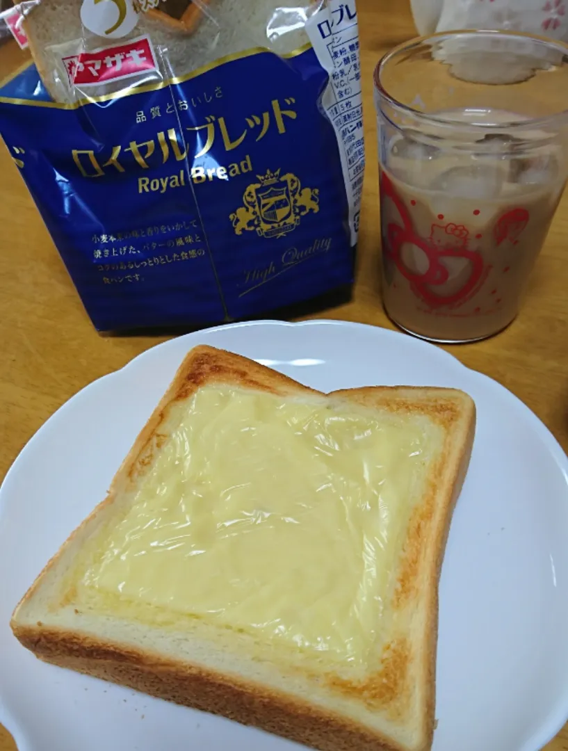 Snapdishの料理写真:朝ごはん🍞☀️|しまだ ちえこさん