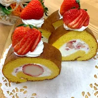 Snapdishの料理写真:いちごのロールケーキ🍓|あーちゃんさん