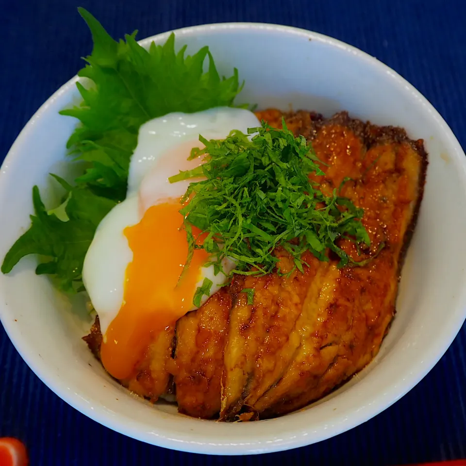 Snapdishの料理写真:鰯の蒲焼き丼|natuさん