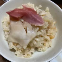 Snapdishの料理写真:春と言ったらホッキ飯|hiroaさん