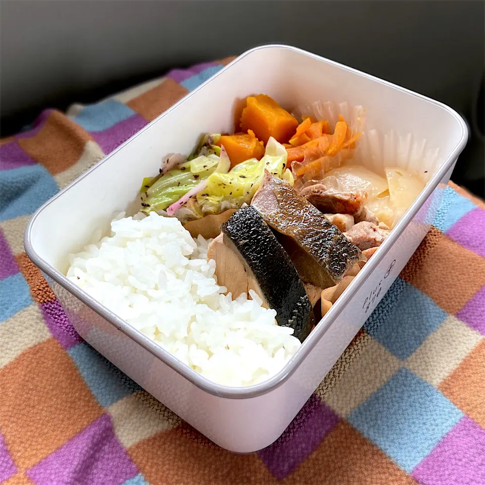 自分弁当。|カオサンさん