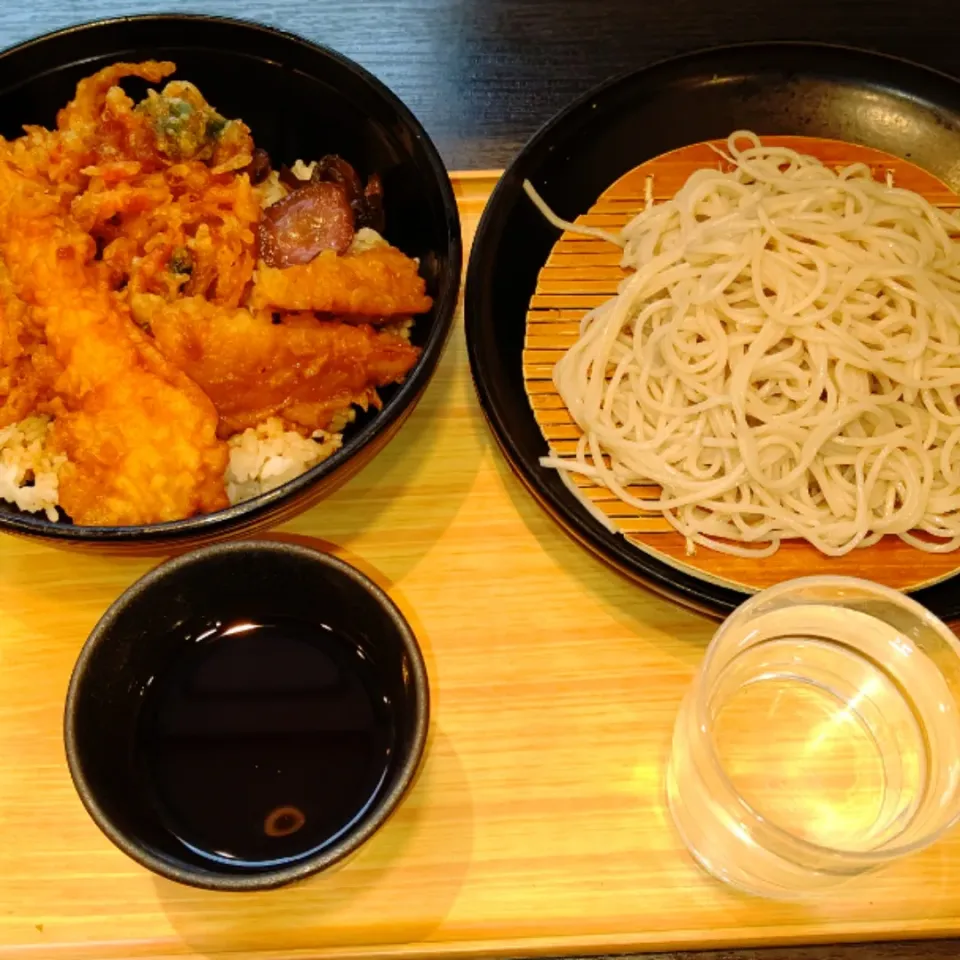 そばと天丼|アクちゃんさん