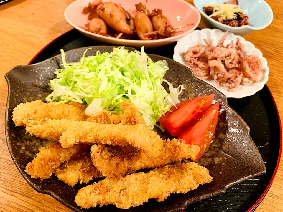 晩ごはん🍚二ギスのフライ、小イカdeイカめし、|いちごさん