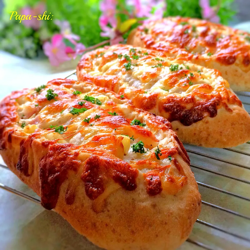 ポトスさんの料理 燻製マヨネーズポテトパン|パパ氏さん