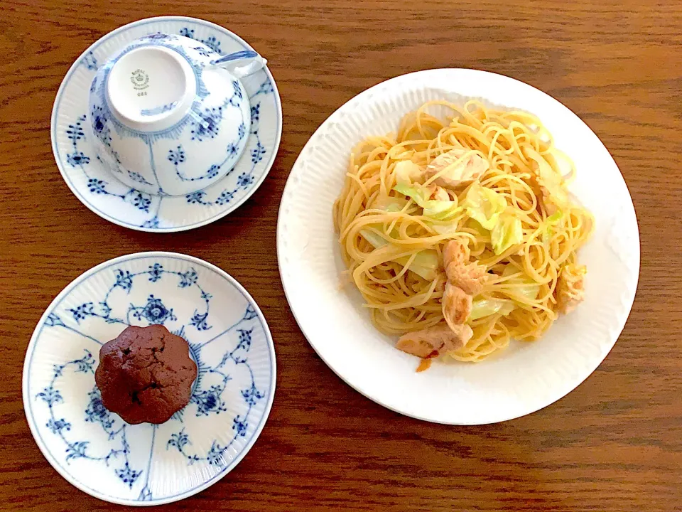 春キャベツと鶏ささみの和風スパゲティ🌸今日の昼食20210321|rococoさん