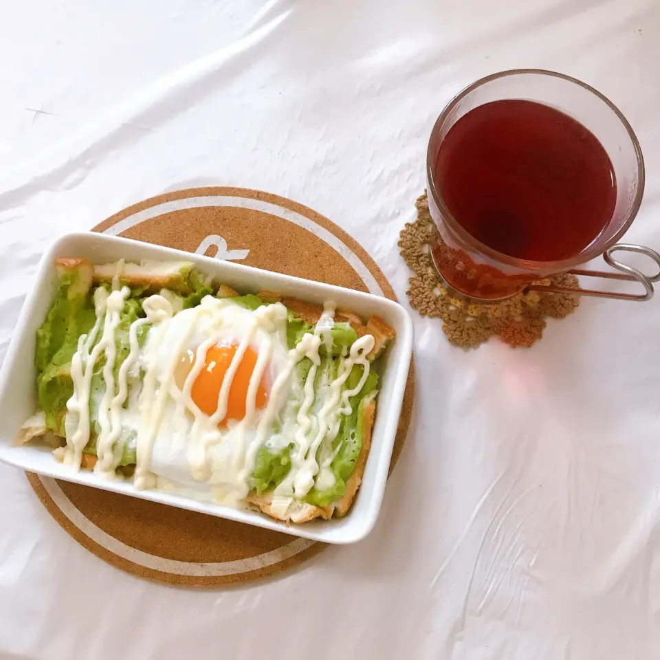 アボカドエッグトースト🍞🥑🍳|mayuさん