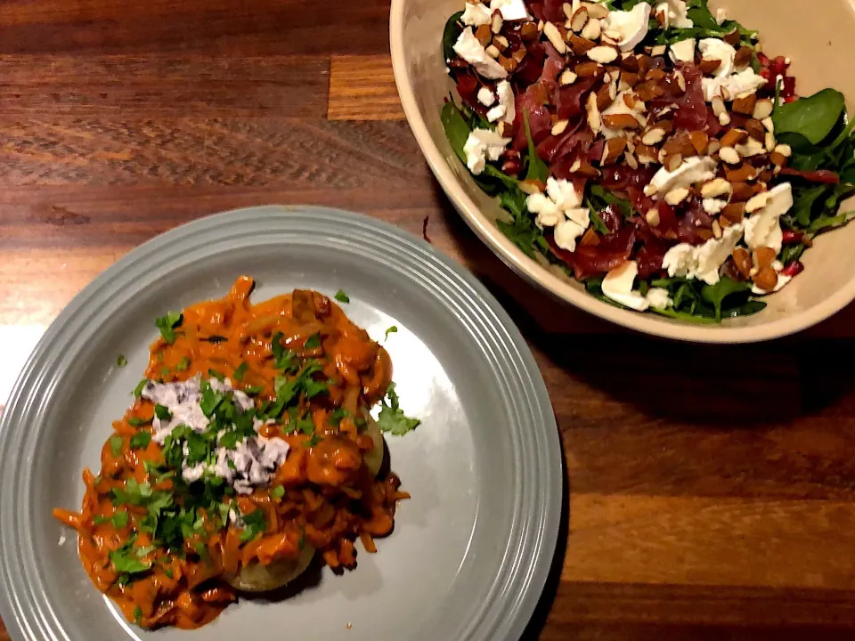 Creamy viking  bowl with goat cheese and serrano salad|Everyday normal guyさん