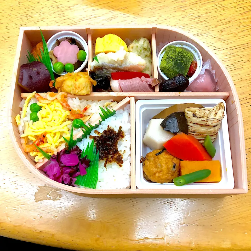 今日のお弁当‼︎ 22 March|Yoshinobu Nakagawaさん