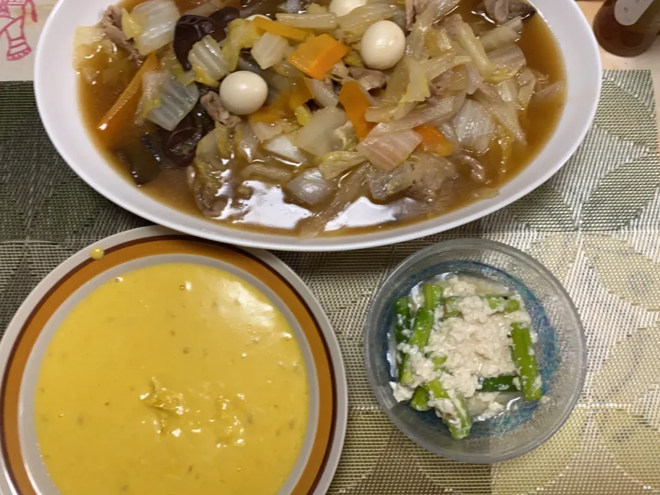 Snapdishの料理写真:白菜とうずらのうま煮、かぼちゃのスープ、アスパラ豆腐サラダ|peanutsさん