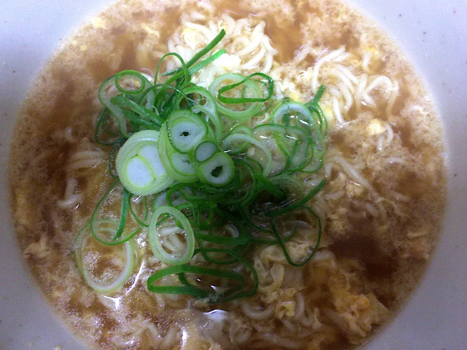 醤油ラーメン(溶き卵入)|ばーさんさん