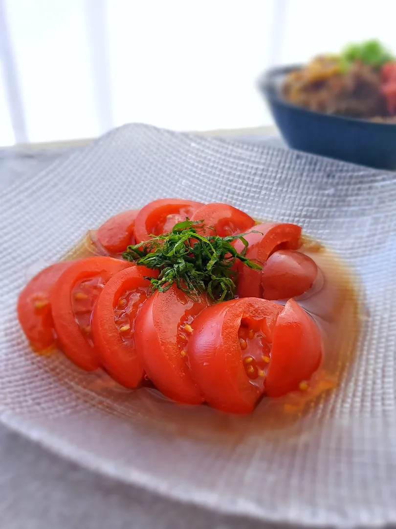 Snapdishの料理写真:🍅【不思議な漬けトマト】🍅

ニックTVより💛
トマトがもっと美味しくなる！|みるくここあさん