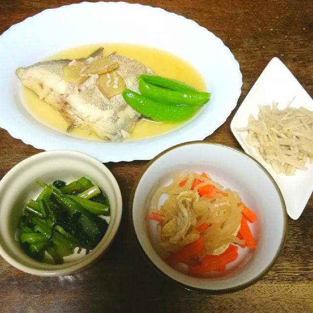 晩ごはんあぶらかれいの煮付け えのきの佃煮 小松菜の塩昆布和え 切り干し大根の煮物 シャリマー Snapdish スナップディッシュ Id B44ala