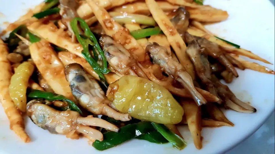 saute razor clams with bamboo shoots|steven z.y.さん