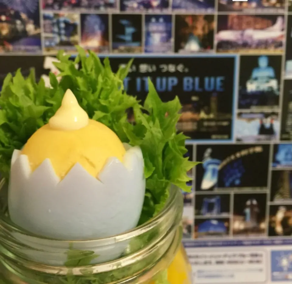 青いゆで卵で青い光を灯そう。ライトブルー桜2021|らぴすらずり(らぴ)さん