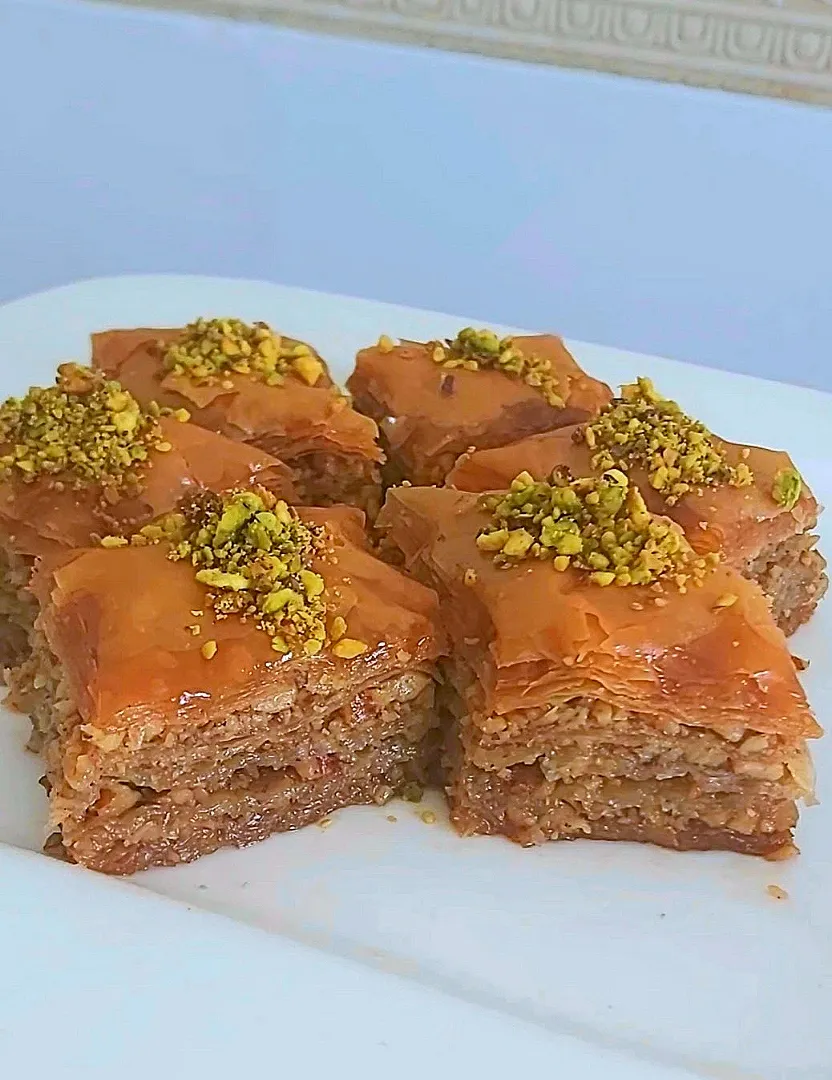 Snapdishの料理写真:Turkish baklavas|melさん