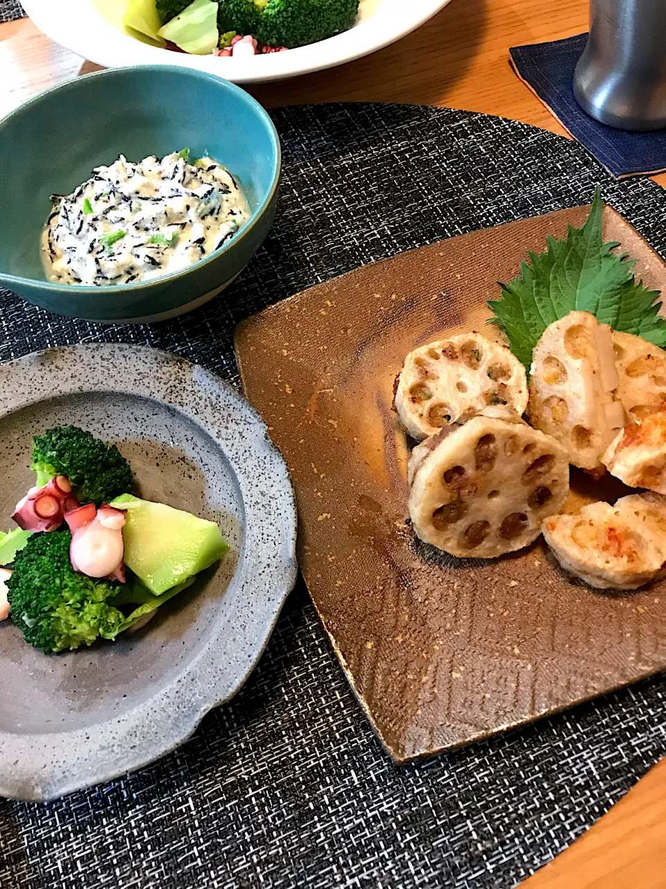 蓮根の鋏揚げ　海老しんじょうと豚ミンチ|sobacoさん