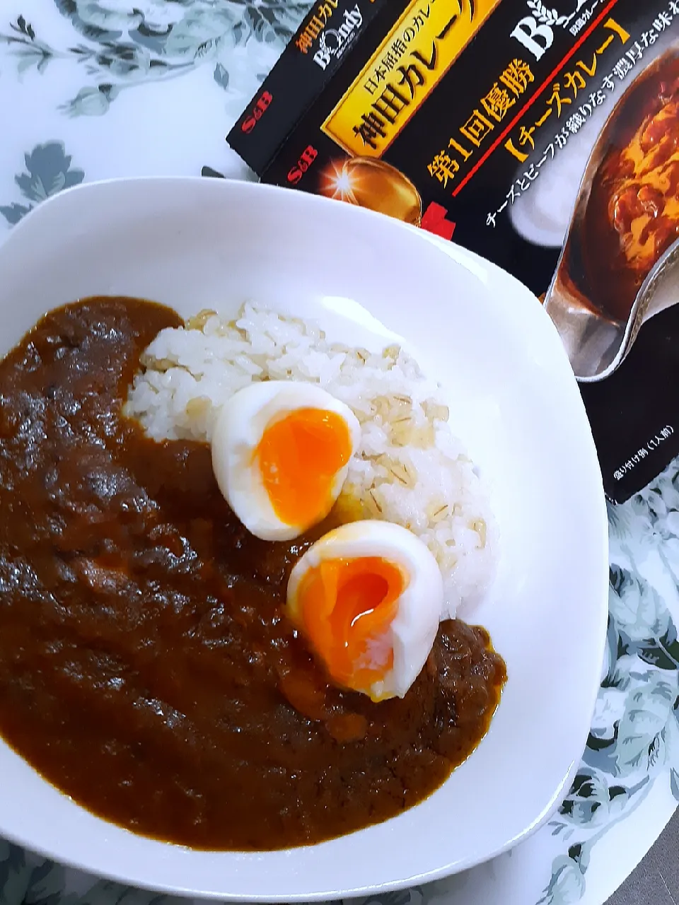 Snapdishの料理写真:🔷神田Bondy🧀チーズカレー🍛🔷|@きなこさん