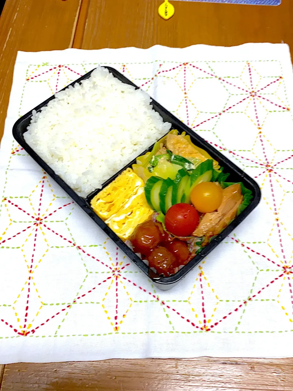 Snapdishの料理写真:3月26日金曜日鶏照り焼き弁当|アッキーさん