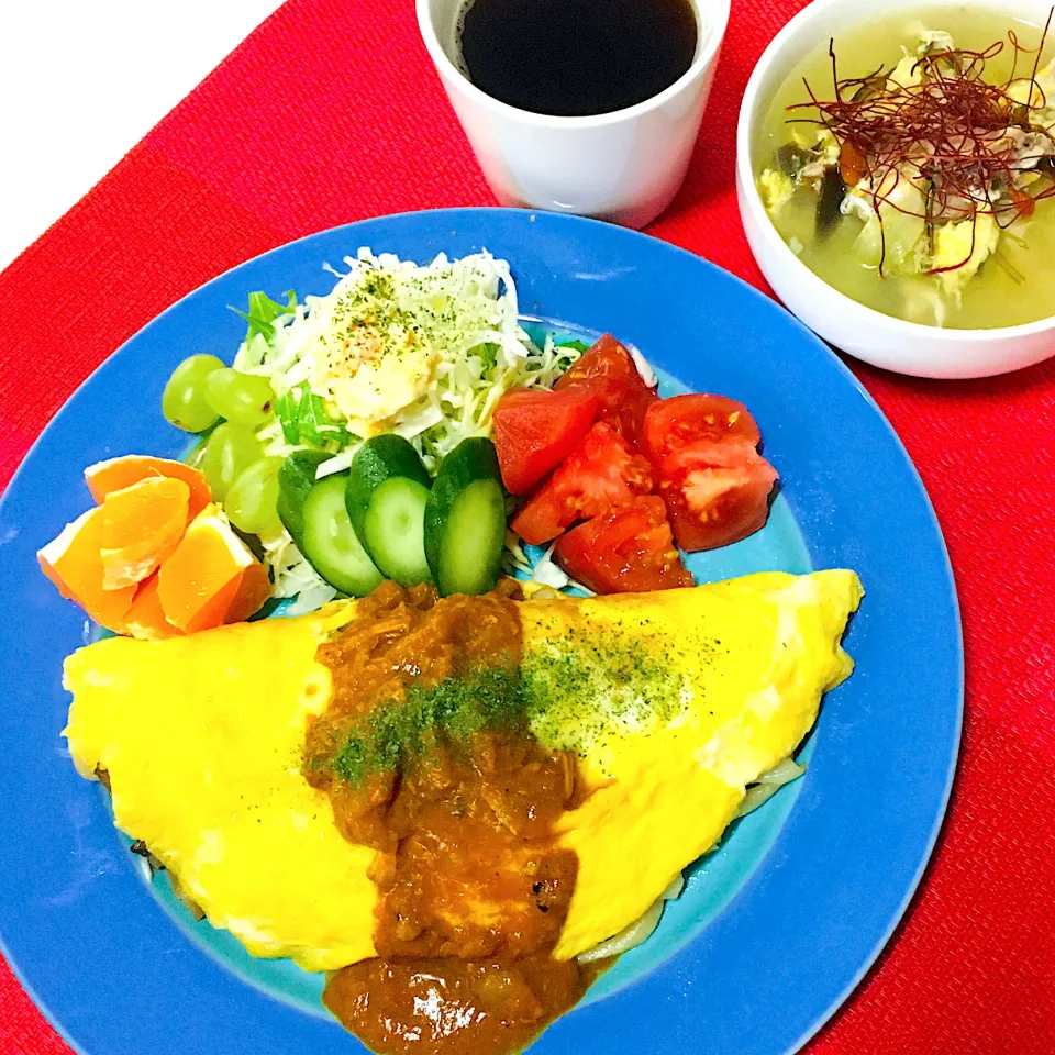 ハッピーモーニングセット💖✌️朝カレー生活219日目🤗焼うどんオムレツにスパイスチキンカレー🍛|HAMI69さん