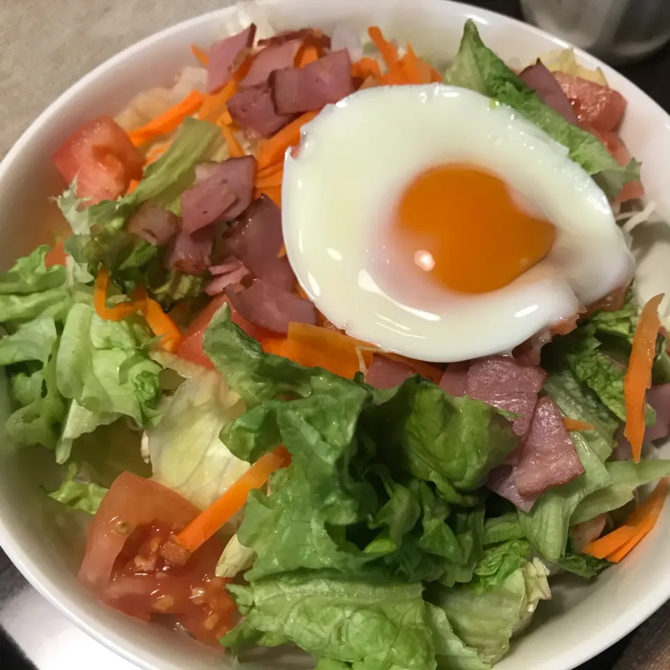 ベーコンエッグサラダ🥗|純さん