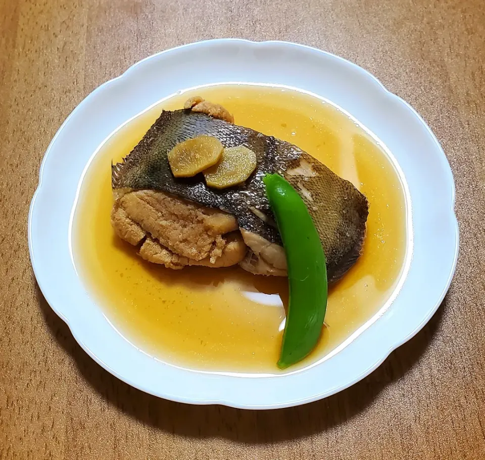 Snapdishの料理写真:子持ちエテカレイの煮付け|ナナさん