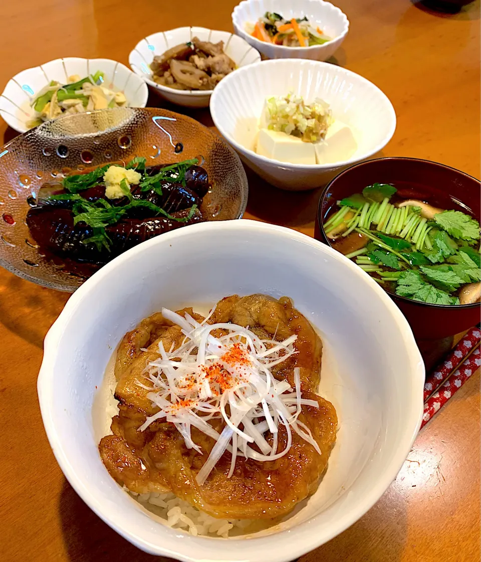 豚丼|あっちゃんさん