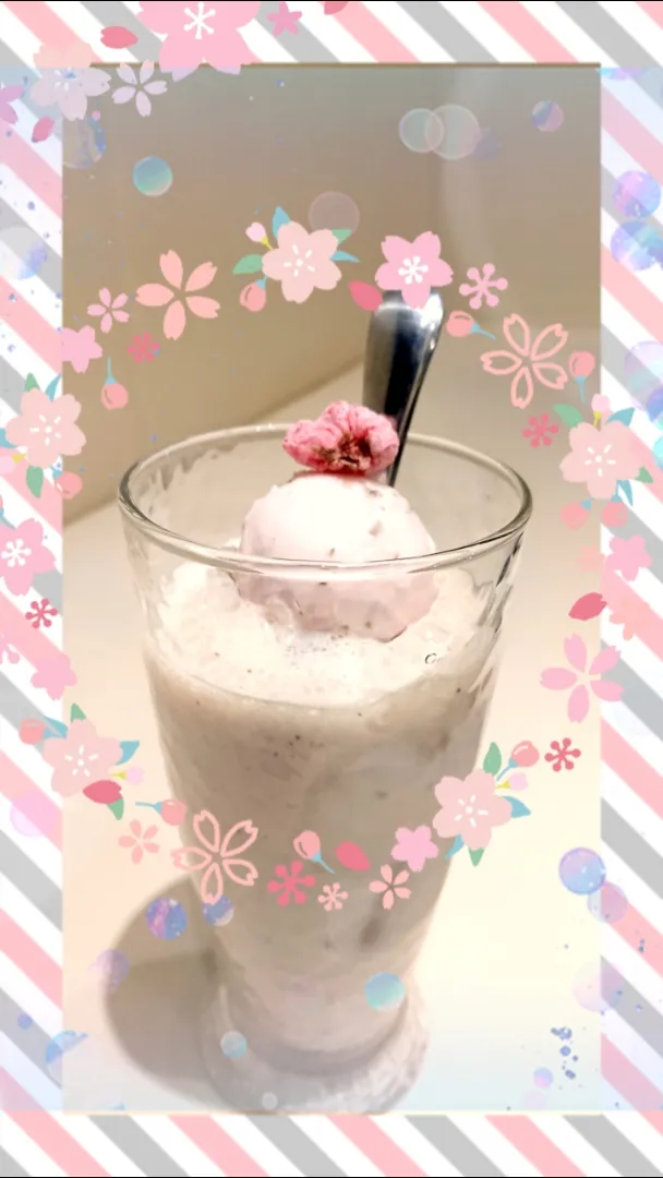 桜バナナジュース🍌🌸|石川ティハルさん