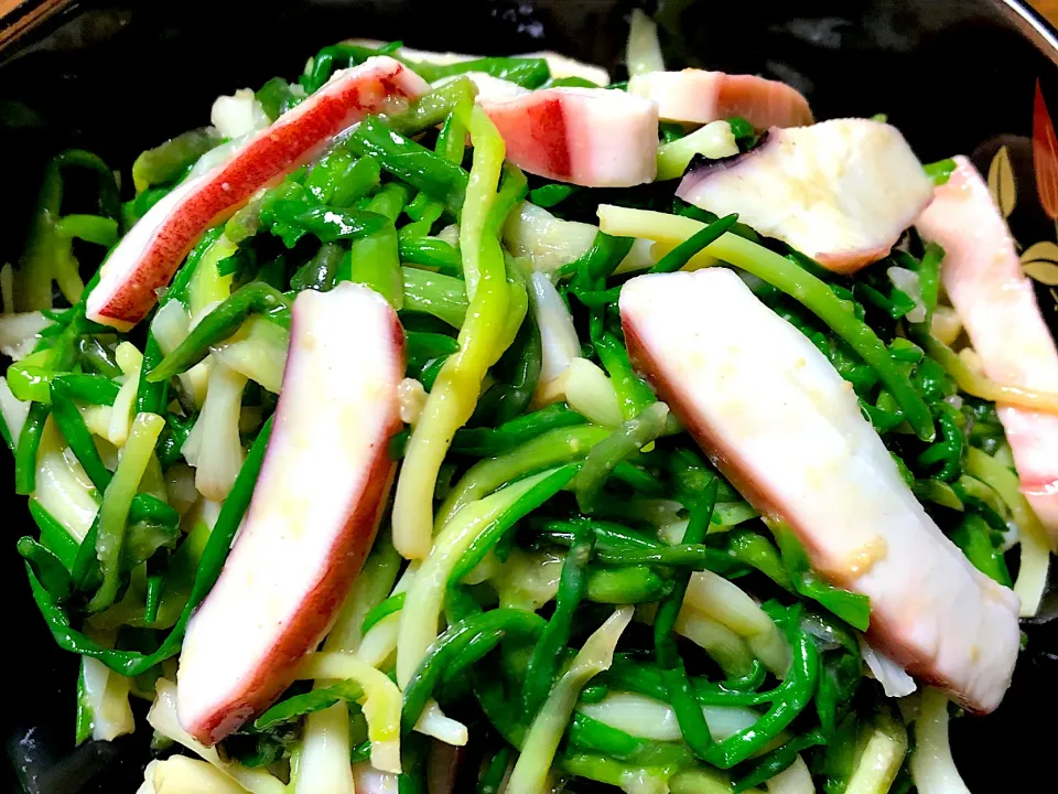 春をいただきます❣️あさつきとイカの辛子酢味噌和え|ひだまり農園さん