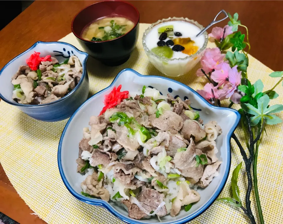 Snapdishの料理写真:「ママとしゅん君の朝ご飯」|バシュランさん