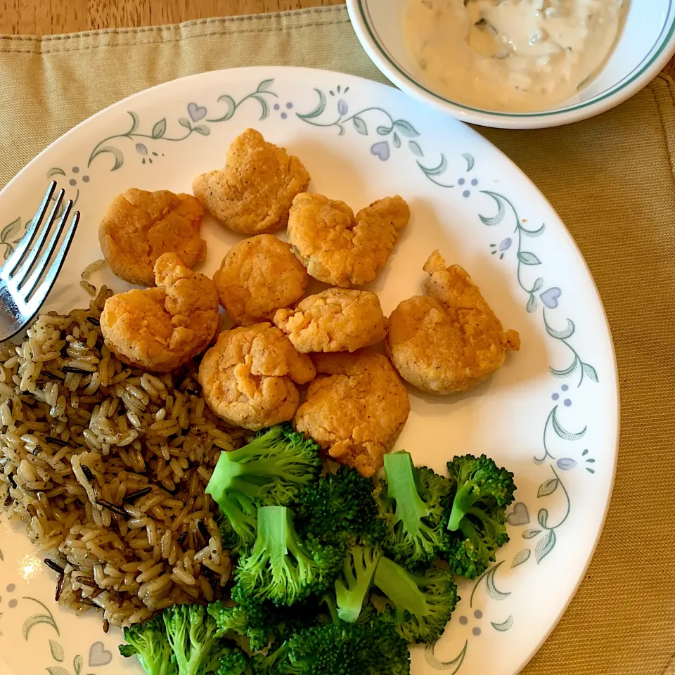 Shrimp, broccoli, black rice|kayoさん