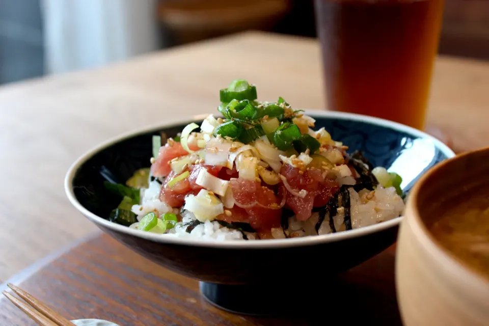 Snapdishの料理写真:ネギトロ丼でお昼ごはん|よっすぃさん