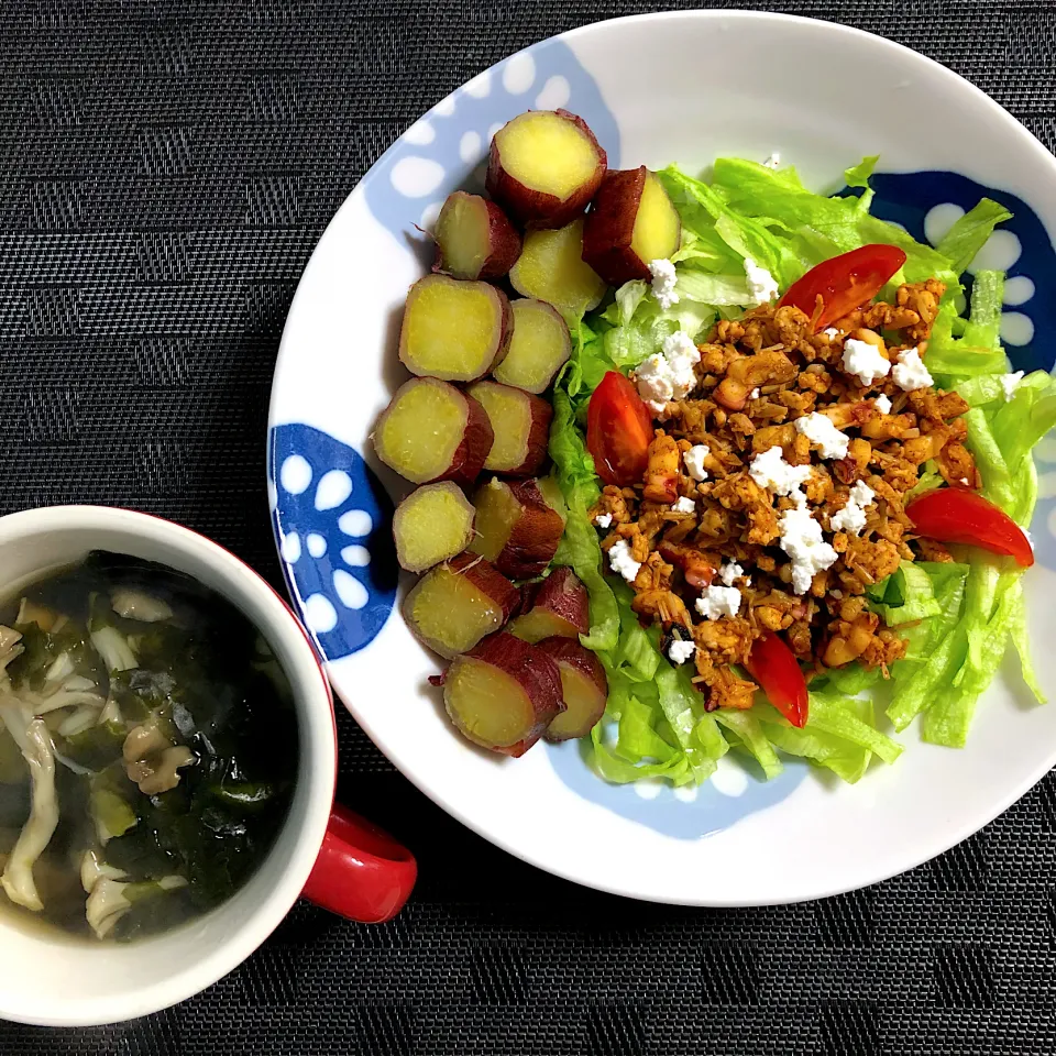 タコ入りタコスミート☆炊飯器焼き芋☆わかめと舞茸のスープ|Manaさん