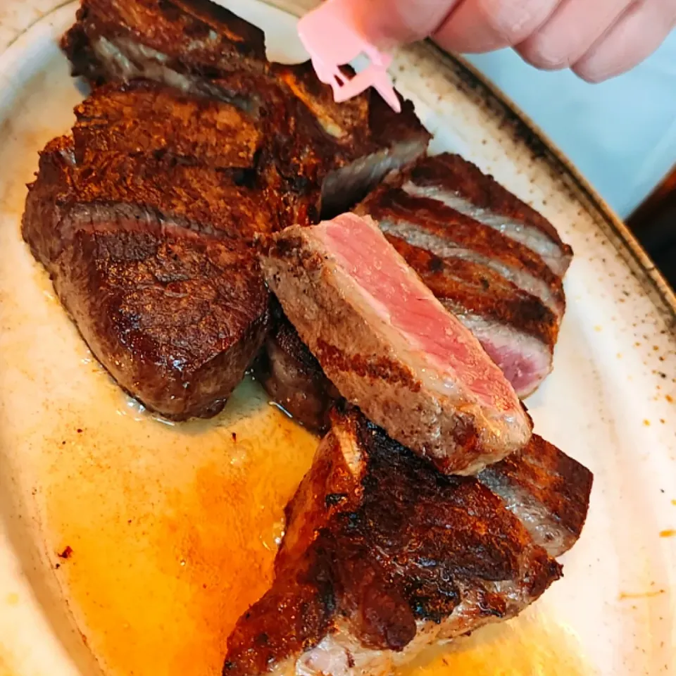 Snapdishの料理写真:dry aged beef|ますおさん