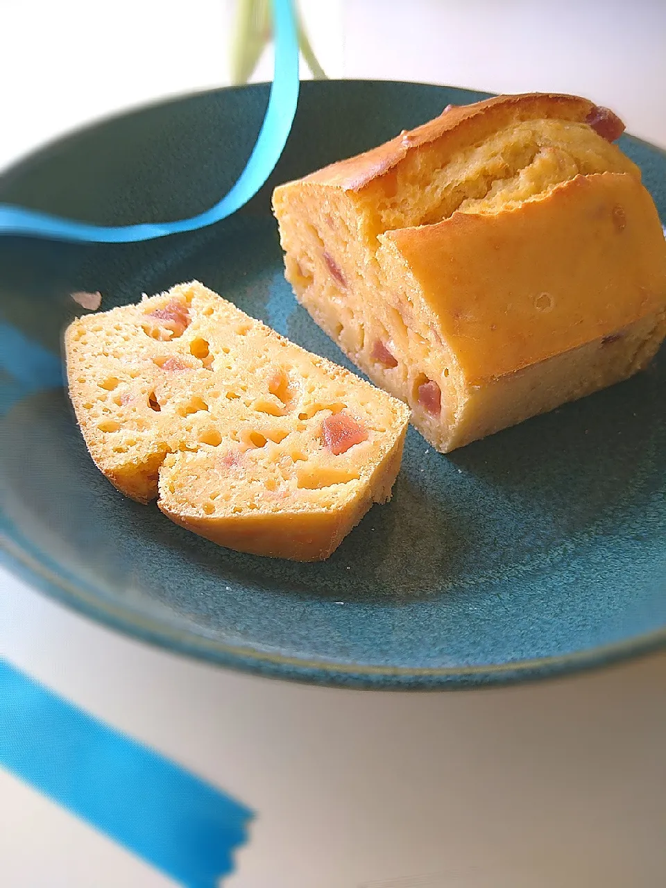 偶然の産物😳蒸しパン的パウンドケーキ|まめころさん