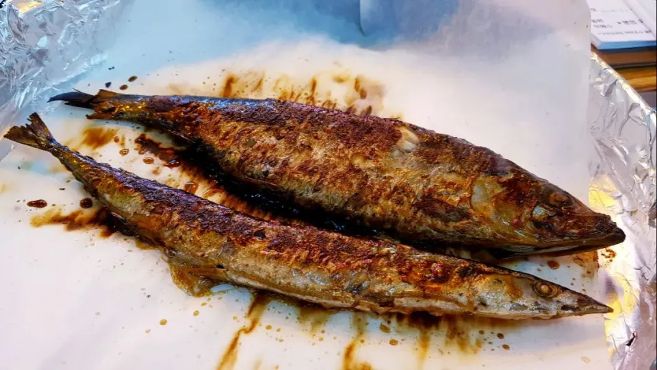 grilled fish for lunch at Soraepogu fish market|steven z.y.さん