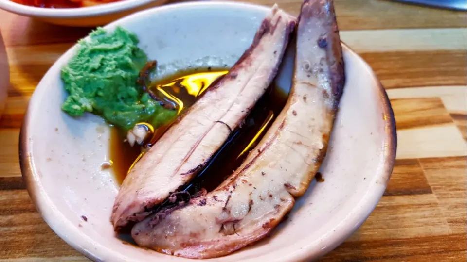 grilled fish for lunch at Soraepogu fish market|steven z.y.さん