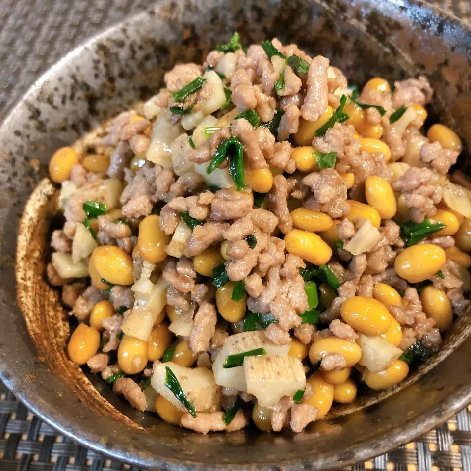 ご飯泥棒🍚作り置き　納豆と挽肉炒め|みかんさん