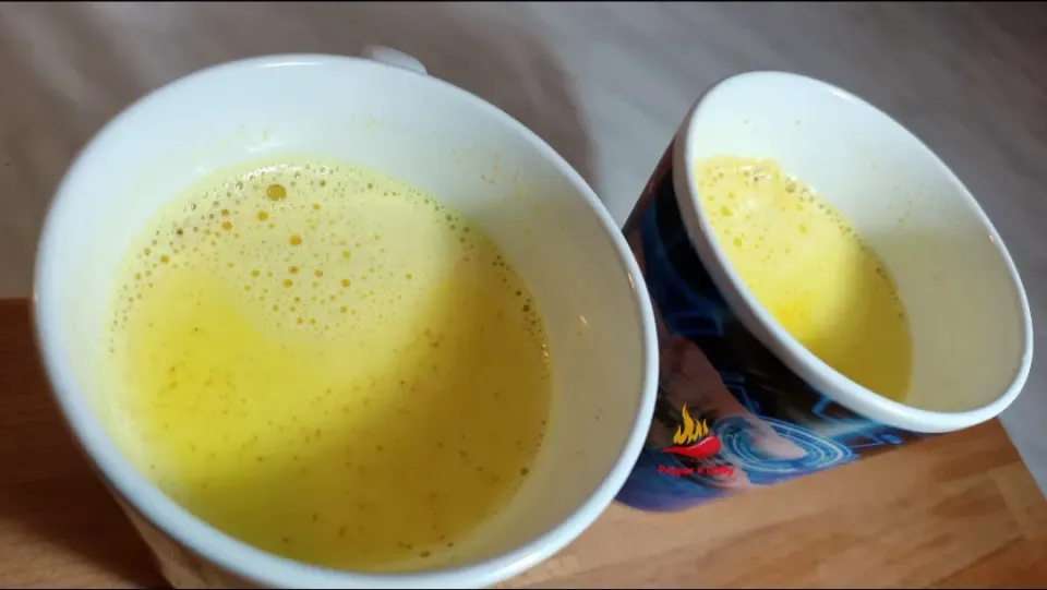 Turmeric Milk- Immune booster drink|Pepper n Chillyさん