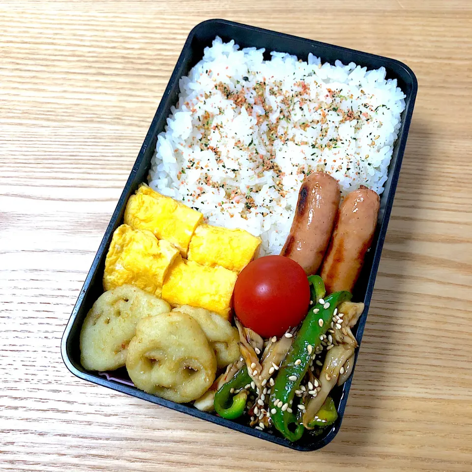 水曜日の旦那さんのお弁当🍙|むさけんさん