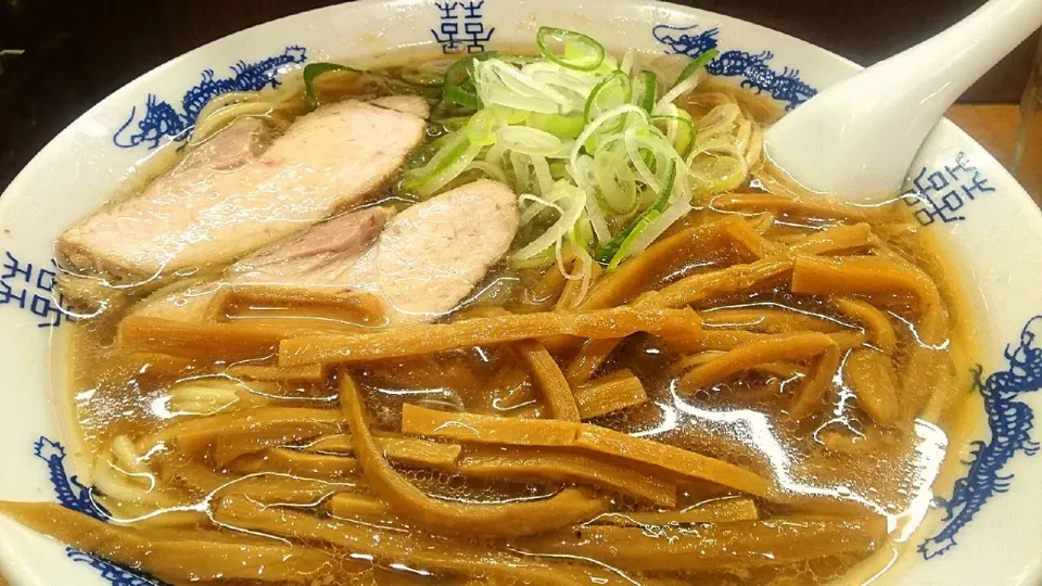 【1956年創業】
中華そば 共楽
竹の子そば（葱多め、950円）
＋麺特盛（100g、100円）
＠銀座分、銀座一丁目 、東銀座
21068|大脇さん