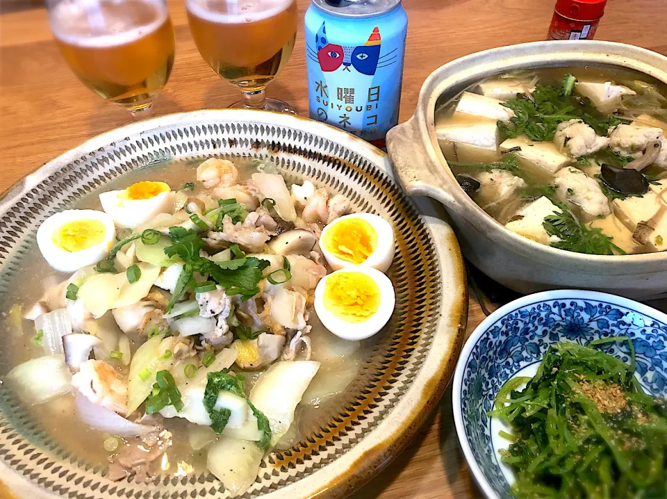 Snapdishの料理写真:八宝菜　三つ葉の胡麻酢和え　エソつみれと豆腐鍋|じゅんさんさん