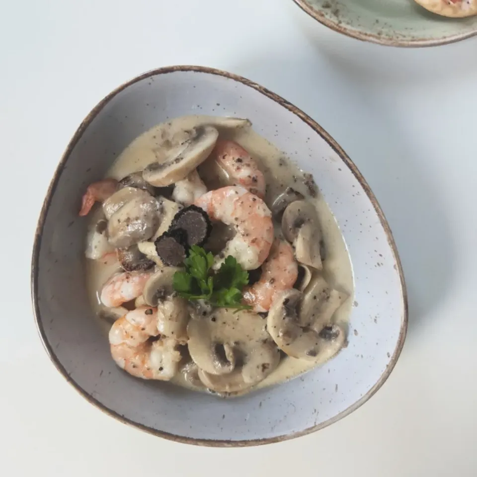 Truffle Cream Mushroom and Shrimp|ecywrさん