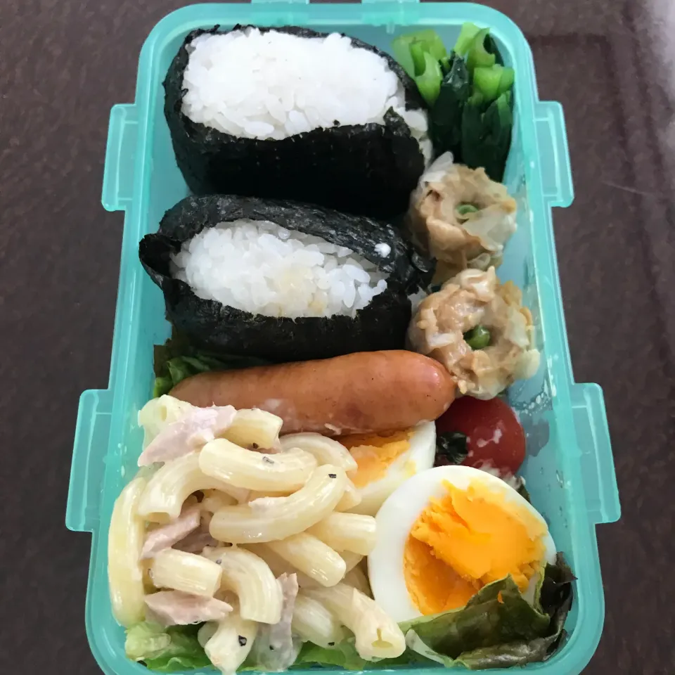 おにぎり弁当🍙🍱鮭と梅|純さん